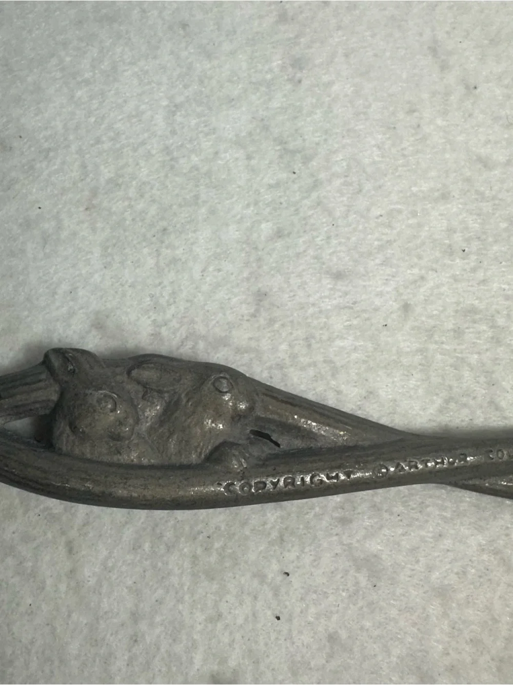 Antique-Style Floral Serving Tongs in Pewter Tone Arthur